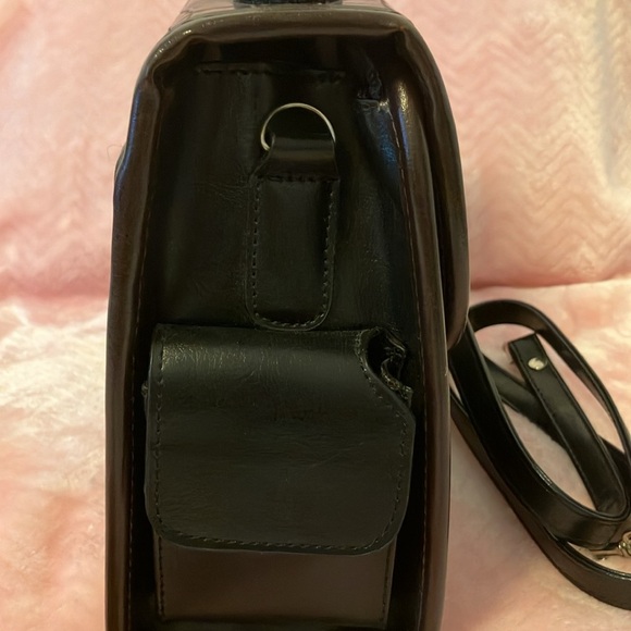 Crossbody bag - Picture 9 of 16